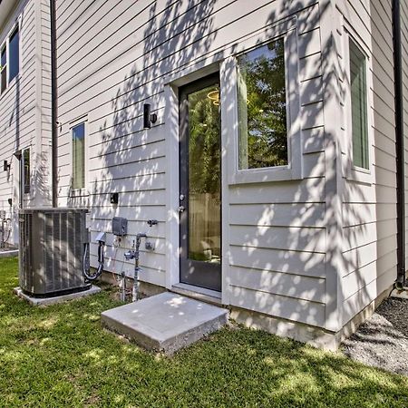 Newly-Built Luxury Galleria Area Townhome! Хьюстон Экстерьер фото
