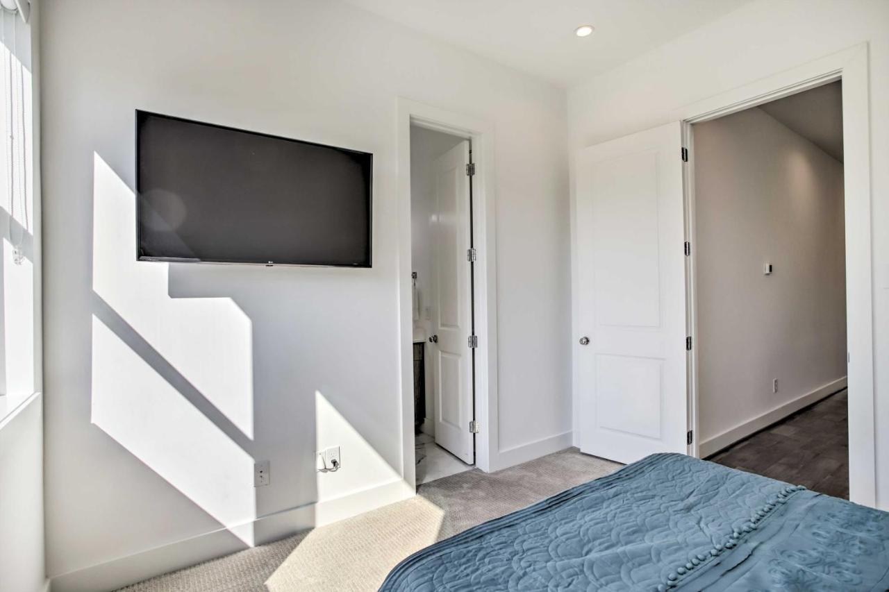 Newly-Built Luxury Galleria Area Townhome! Хьюстон Экстерьер фото